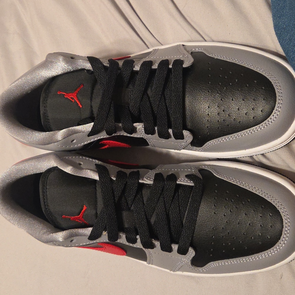 Wmns Air Jordan 1 Low 'Cement Fire Red' - Picture 8 of 8